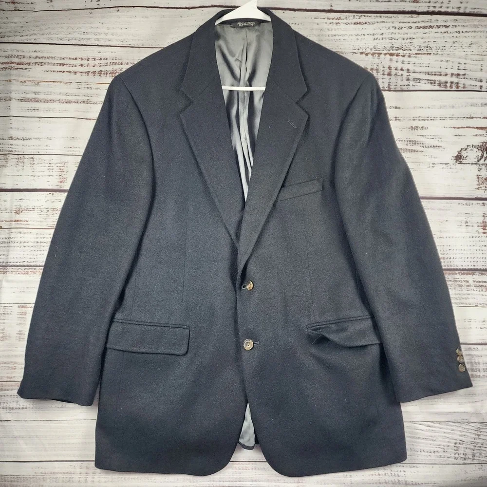 Joseph & Lyman Bloomingdale's 100% Cashmere Blazer 42R Black 2-Button Sport Coat